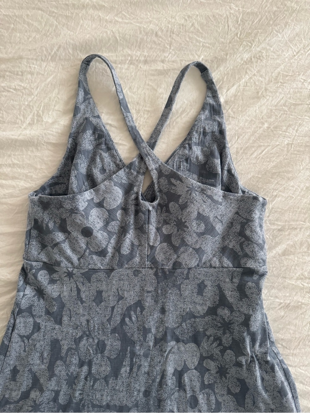 Patagonia Women’s Amber Dawn Dress Blue Floral Crossover V-Neckline - Picture 7 of 9